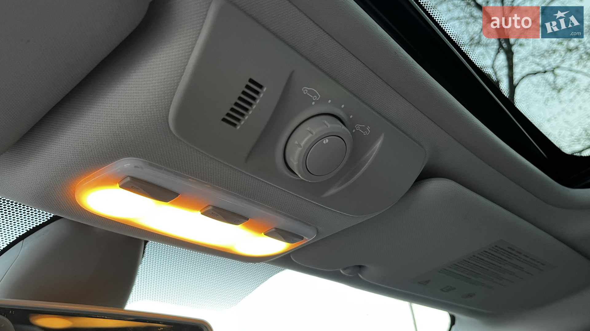 2012 Renault Megane - мініатюра 25