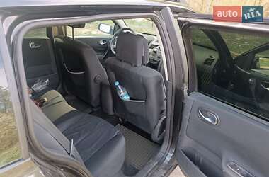 Универсал Renault Megane 2004 в 