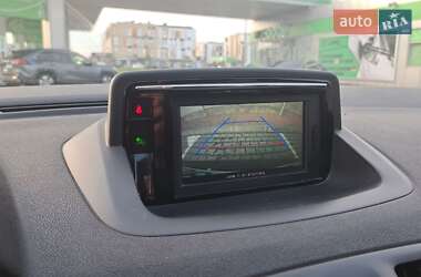 Хетчбек Renault Megane 2013 в 