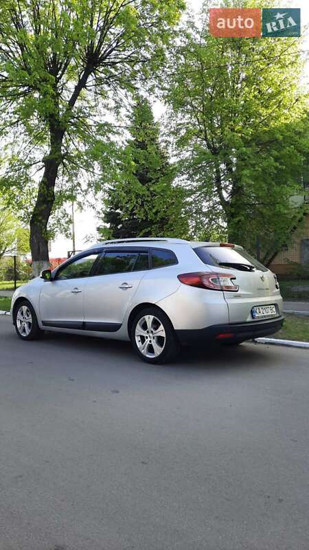Универсал Renault Megane 2011 в Киеве