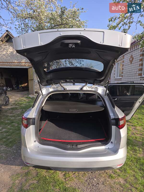 Универсал Renault Megane 2017 в Тульчине