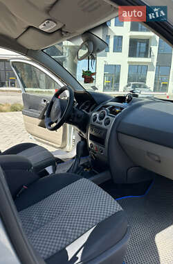Универсал Renault Megane 2004 в 