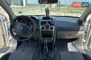 Универсал Renault Megane 2004 в 