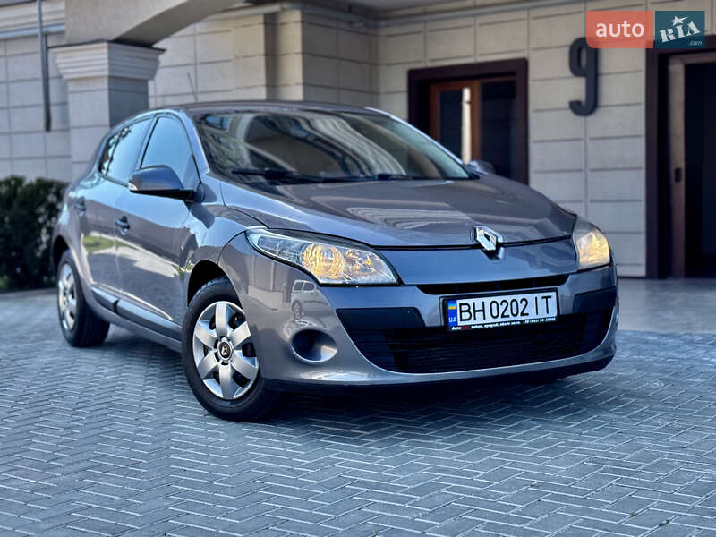 Хэтчбек Renault Megane 2010 в Одессе