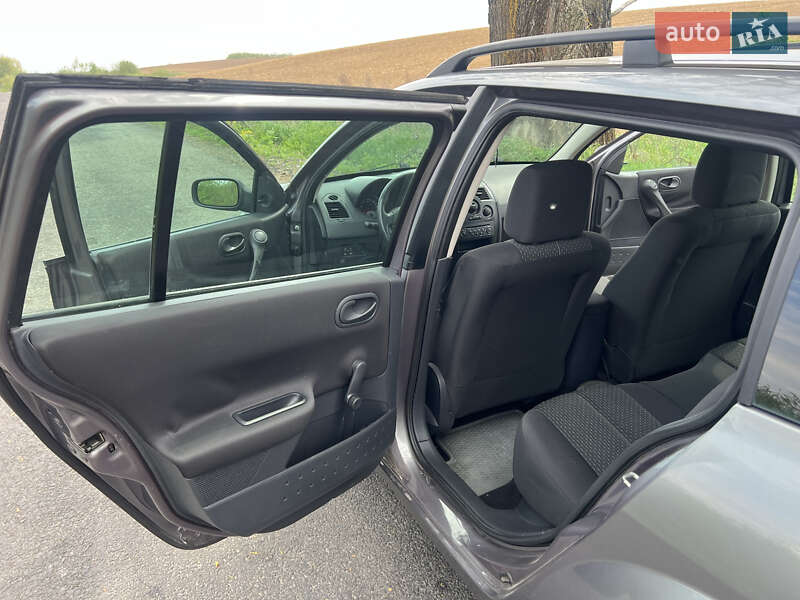 Универсал Renault Megane 2005 в Буске