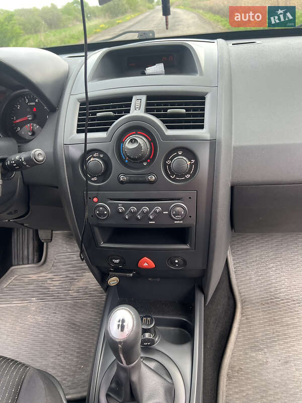 Универсал Renault Megane 2005 в Буске