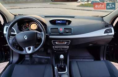 Хэтчбек Renault Megane 2009 в 