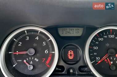 Седан Renault Megane 2009 в 