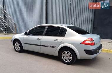 Седан Renault Megane 2003 в 