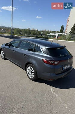 Универсал Renault Megane 2018 в 
