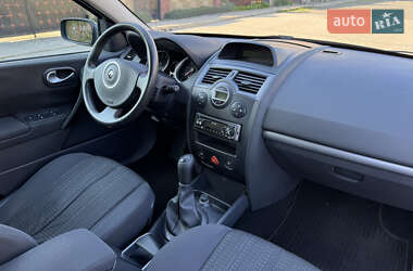 Универсал Renault Megane 2006 в  фото 30 Универсал Renault Megane 2006 в