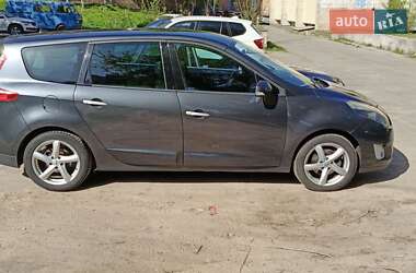 Мінівен Renault Megane 2011 в Києві