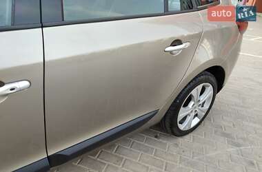 Універсал Renault Megane 2011 в 