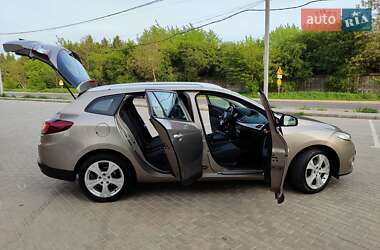 Універсал Renault Megane 2011 в 