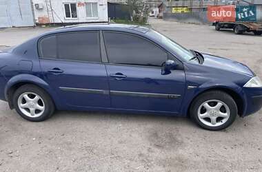 Седан Renault Megane 2003 в 