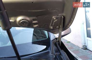 Хэтчбек Renault Megane 2009 в 