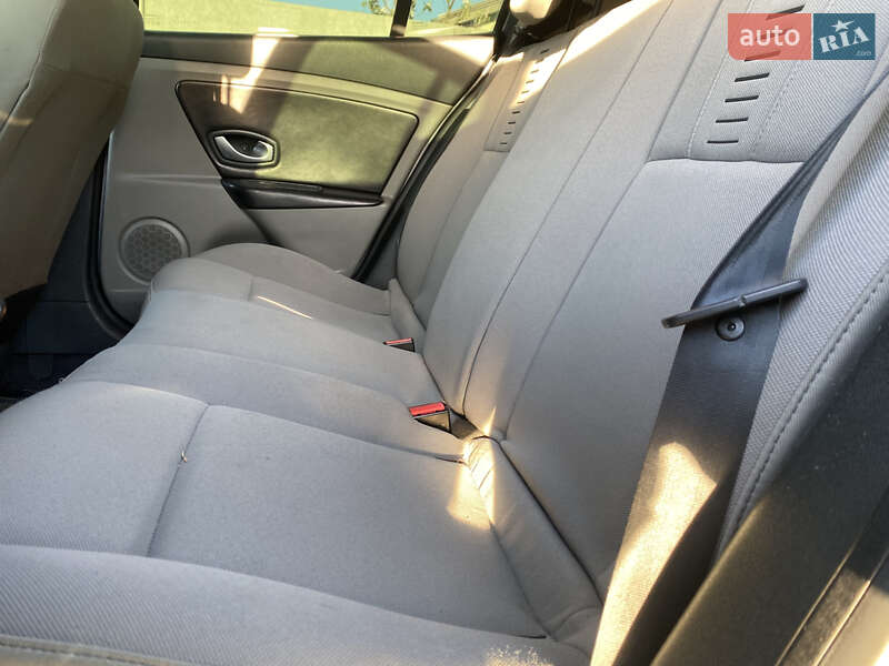 Хетчбек Renault Megane 2010 в Дніпрі