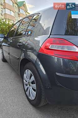 Хэтчбек Renault Megane 2007 в 