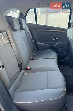 Универсал Renault Megane 2012 в 