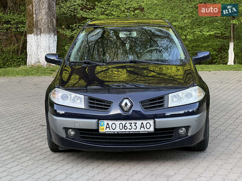Седан Renault Megane 2007 в Сваляві