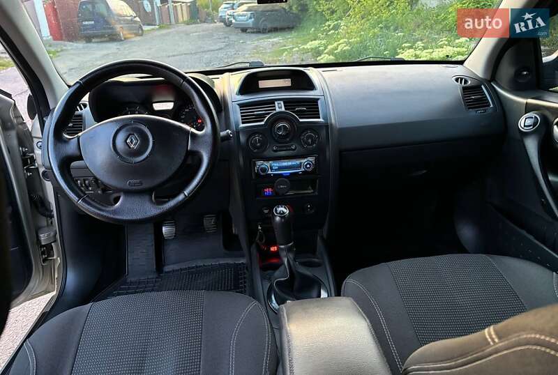 Седан Renault Megane 2008 в Днепре