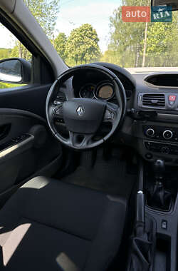 Хэтчбек Renault Megane 2009 в 