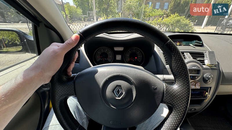 Хэтчбек Renault Megane 2007 в Синельниково фото 13 Хэтчбек Renault Megane 2007 в Синельниково