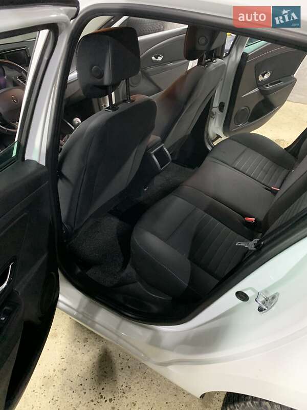 Хэтчбек Renault Megane 2014 в Львове