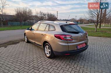 Универсал Renault Megane 2010 в 