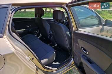Универсал Renault Megane 2010 в 