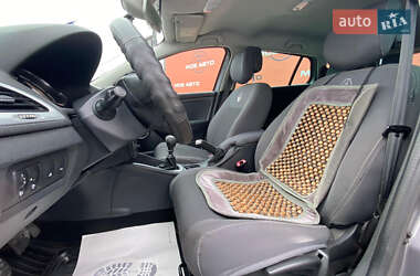 Универсал Renault Megane 2010 в 
