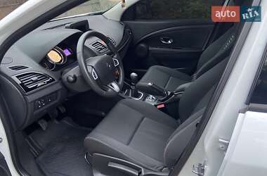 Универсал Renault Megane 2011 в 