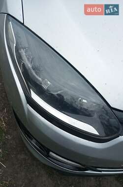 Универсал Renault Megane 2016 в 