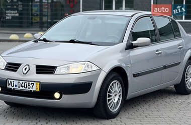 Седан Renault Megane 2003 в Староконстантинове