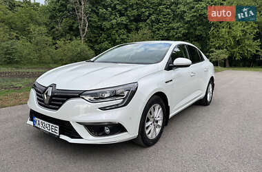 Седан Renault Megane 2020 в 