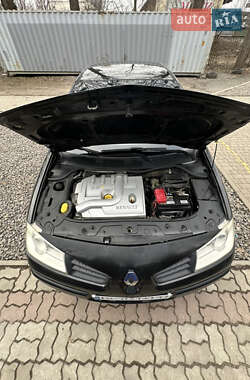 Хетчбек Renault Megane 2006 в 