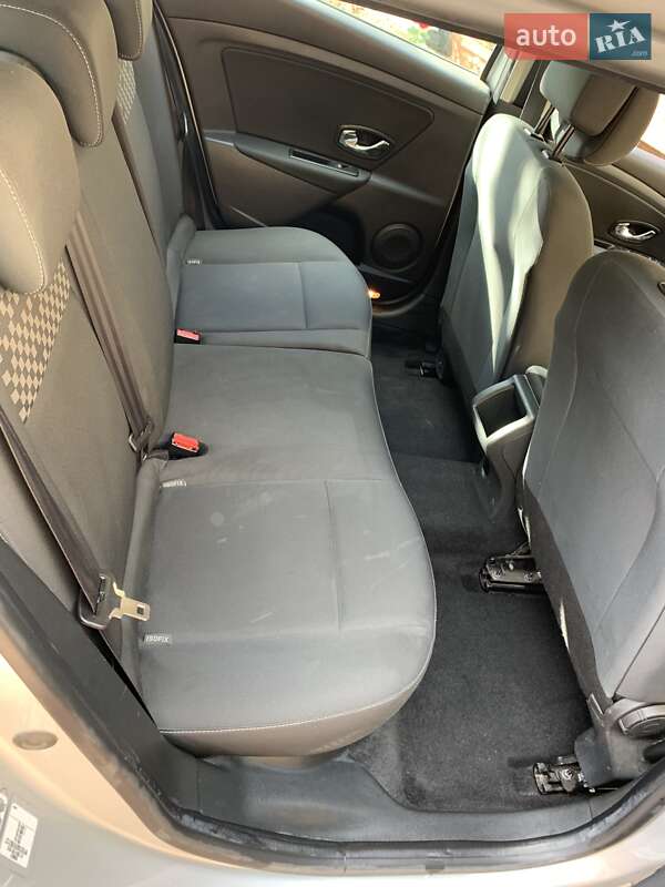 Универсал Renault Megane 2012 в Ивано-Франковске