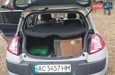 Хэтчбек Renault Megane 2003 в Вараше