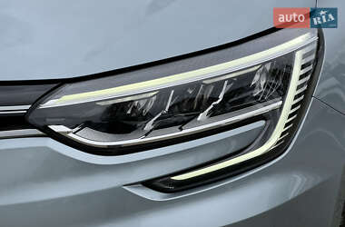 Универсал Renault Megane 2021 в 