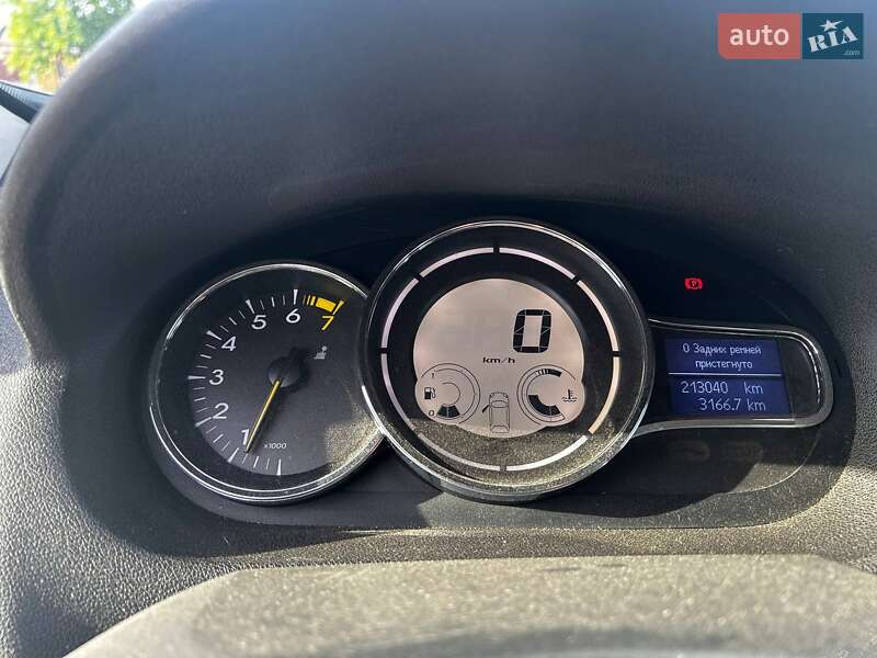 Універсал Renault Megane 2013 в Житомирі фото 5 Універсал Renault Megane 2013 в Житомирі