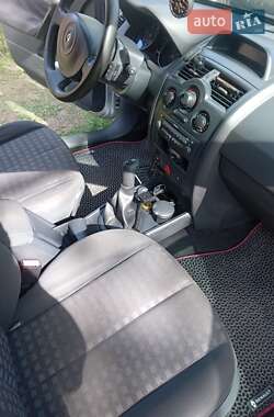Универсал Renault Megane 2006 в 