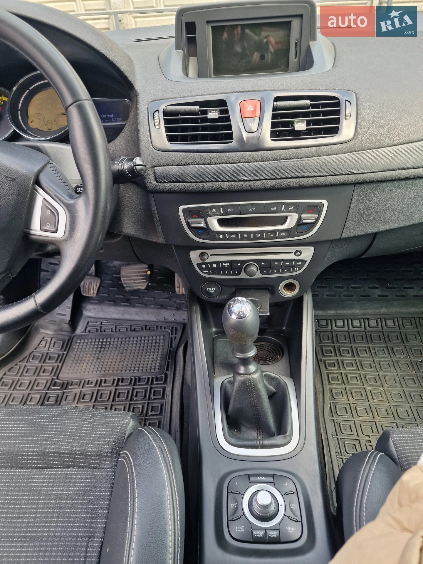 2010 Renault Megane - мініатюра 6