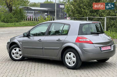 Хэтчбек Renault Megane 2008 в 