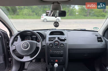 Хэтчбек Renault Megane 2008 в 