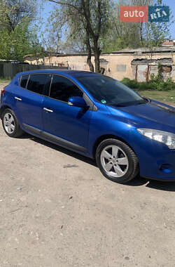 Хэтчбек Renault Megane 2009 в 