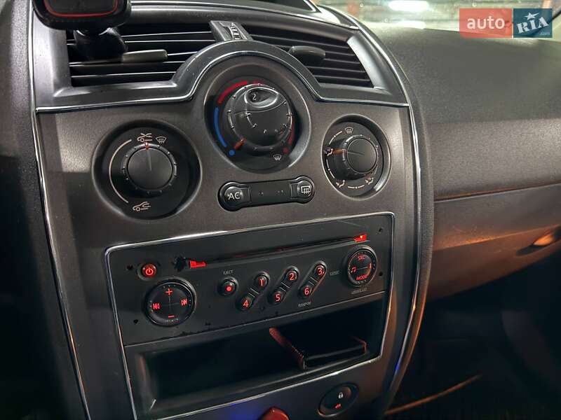 Універсал Renault Megane 2005 в Києві