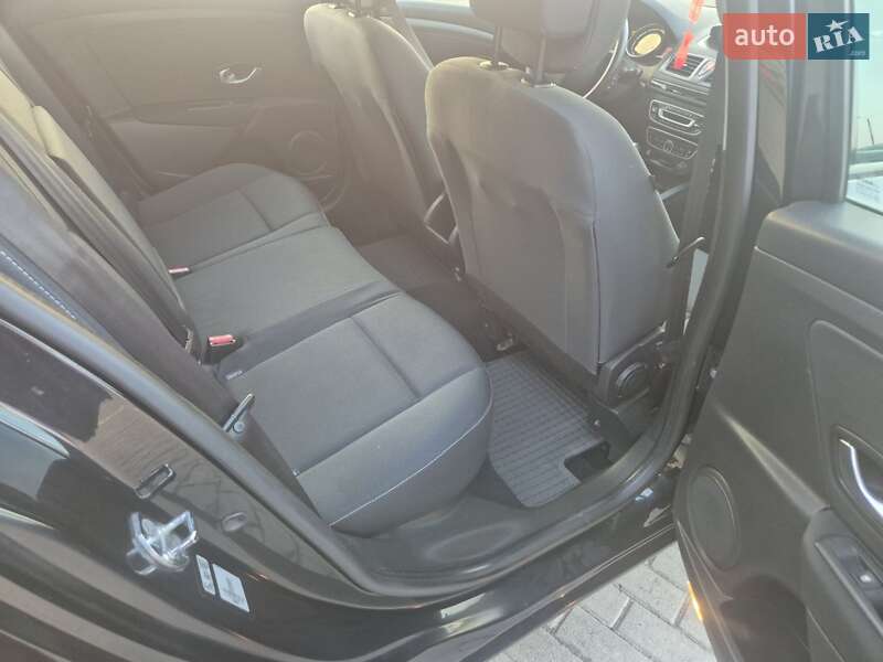 Универсал Renault Megane 2011 в Доброполье