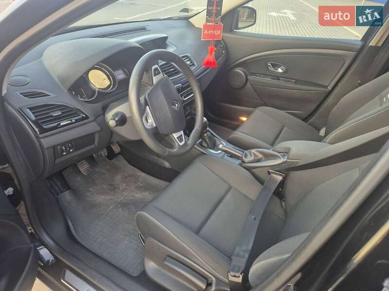 Универсал Renault Megane 2011 в Доброполье