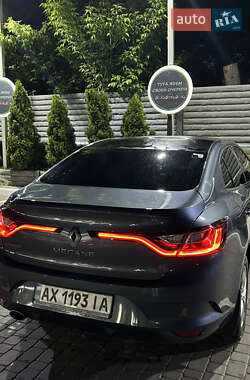 Седан Renault Megane 2020 в 
