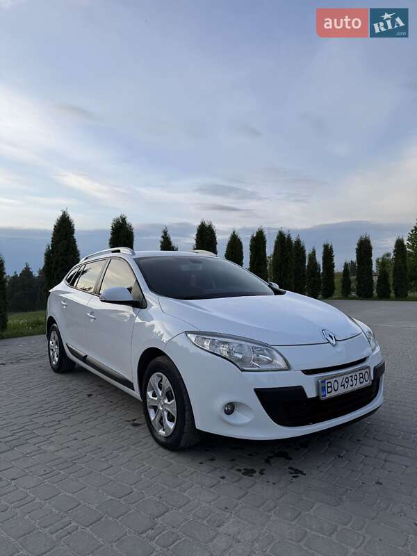 Универсал Renault Megane 2010 в 